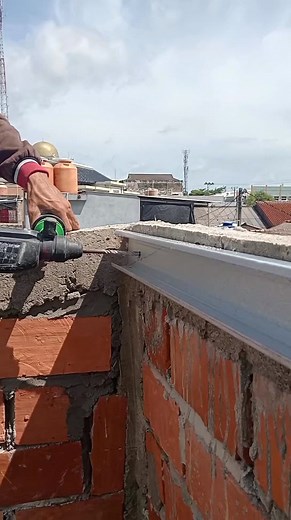 478K views · 2.3K reactions | How to install dynabolt #constructionworker #tools #americanbuilder #welderpoland | Tool Jack | Facebook