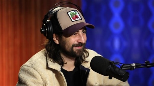 Why Noah Kahan worried his song Growing Sideways was sending out a 'false message' about his mental health | CBC Arts