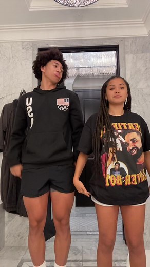 Gotta teach her to dance 💃