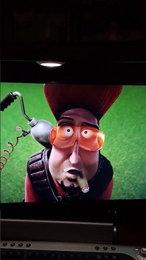 The Ant Bully - Stan Beals gets stung and shrinks scene