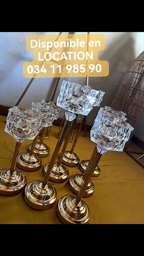 ✅À louer : Centres de table dorés avec support ✨ 🥰Apportez une touche d'élégance à vos événements avec nos magnifiques centres de table dorés sur support. Idéals pour mariages, réceptions et fêtes, ils sublimeront votre décoration avec raffinement. 📅Réservation et infos : 📞034 11 985 90 #evenement #location #fete #lysdorevents | Lys d’or Events