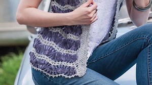 Learn how to crochet hairpin lace, a Victorian pastime that has infinite modern applications. Learn more in the Vintage Crochet special issue: http://bit.ly/VintageCrochetPrint ~Andrea #hairpin #crochet | Interweave Crochet