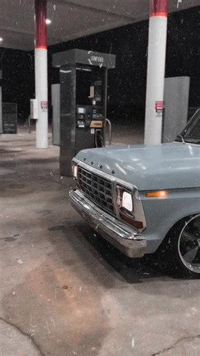 HotRodDirty.com 🔥 Patina Trucks FOR SALE 606-776-2886 on Instagram: "“Let The Dog Eat” 🐺 Rowdy Cammed 1979 Patina F-100 302 Bored .40 Over. GT40 Heads, and Headers. 3 Speed Transmission Shifts Absolutely Flawlessly (yes 3 pedals!) All New Interior. Disc Brakes and Slammed Suspension. Rides Amazing! probably has 500 miles on it #forsale ~FREE Enclosed Delivery! We Handle It All! ~FINANCING AVAILABLE with Just 10% Down! Call/Text: 606-776-2886 Email: HotRodDirty@yahoo.com SHOP: www.HotRodDirty.c