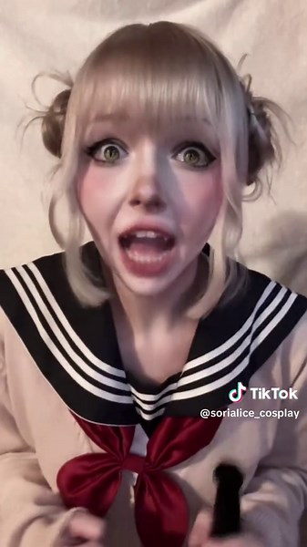 toga moment #toga #himikotoga #togacosplay #cosplay #myheroacademia ( FAKE WEAPON himiko toga cosplay my hero academia mha togachako )