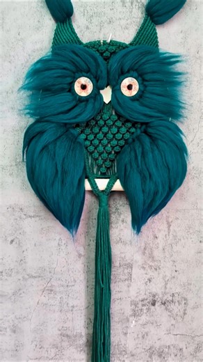 Large green macrame owl | Macrame Owl #owl #buho #macrame #macrametutorial