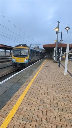 Class 185 Tones #class185 #train #transpennineexpress #railway #trainhorn ‪@WesternSpot23‬