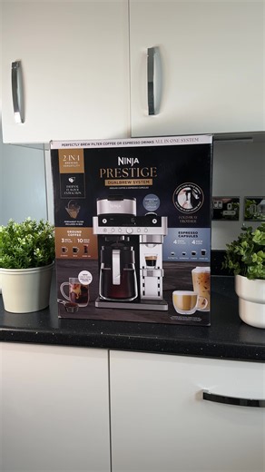 Ninja 2-in-1 coffee machine ☕✨ @Ninja UK Make hot or iced coffee at home with café-style flavour and the convenience of two brewing options 🙌 #ninja #coffee #homecoffee #coffeemaker #kitchengadgets