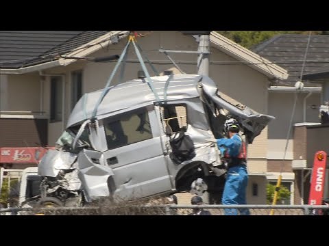 JR山陽線回送電車と衝突 車の運転手が死亡