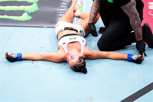 Alexa Grasso scores scary knockout victory over Maycee Barber in UFC Seattle