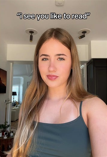 Romantic Book Scenes You'd Love to Recreate