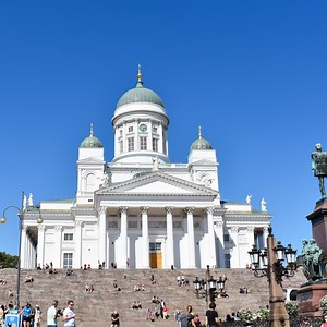 280 reactions · 16 comments | Helsinki is a charming coastal city with a unique touch, filled with excellent cultural attractions  and delightful natural and archipelago sights . and wonderful nearby destinations for road trips. Check out more here: : https://www.discoveringfinland.com/things-to-do-in-helsinki/ | Discovering Finland | Facebook