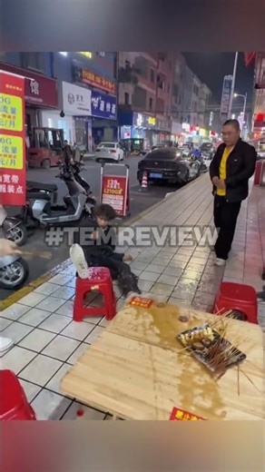 Coca-Cola exploding while eating #memes #memevietnam #meme #funny #humor