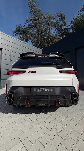 BMW XM LARTE Design Carbon Kit — 100% Dry Carbon Upgrade