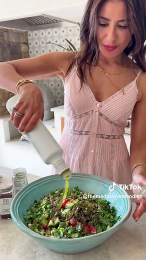 Easy Mediterranean White Bean Salad Recipe