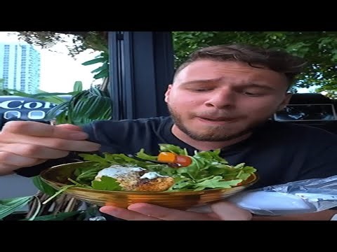 Mitzu tries American mid-range food and says it's good