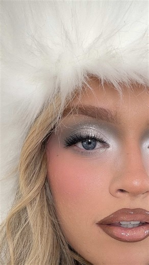 Winter Glam: Cool Toned Eye Makeup Tutorial