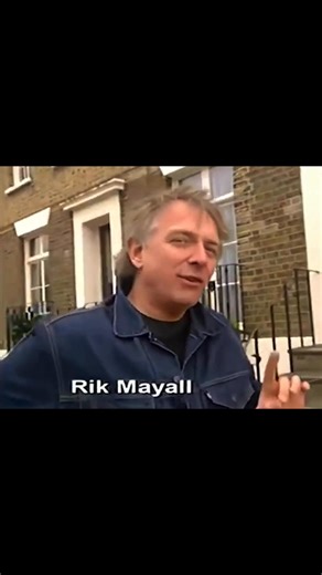 Now THIS is how you introduce a documentary about violence. Rik Mayall just gets it. | Talking Bottom