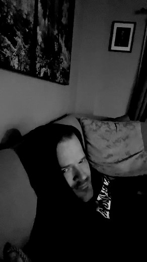 Peripheral vision game.