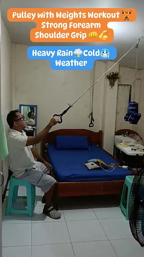Pulley with Weights Workout 🏋️ Strong Forearm Shoulder Grip 👊 💪 Heavy Rain ⛈️ Cold 🥶 Weather #fbreels2025ツ #PersonalUpdate #fblifestyle #stroke #highlightseveryonefollowers | Arsenio Gil Garcillanosa