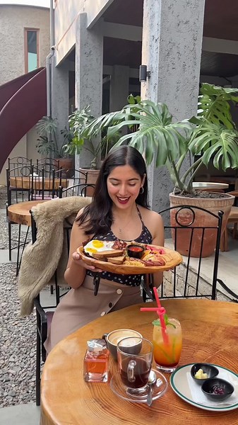 windyhillrestaurant (@windyhillrestaurant)’s videos with original sound - windyhillrestaurant