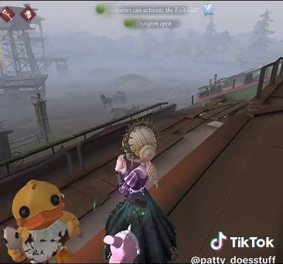 It really wanted me and tbh.. i had it coming that was so NASTY 😭😭 #idv #identityv #alicedeross #guard26 #journalist #kreiburgracecourse #gameplay #idvgameplay #AoM #ashesofmemory #idvaom