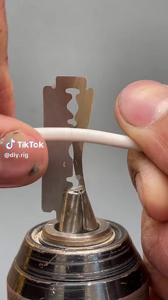 Electrician Wire Stripping Techniques with Precision