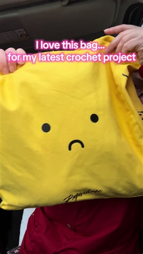 I look so miserable when im crocheting! 😂🤣😂 #whocanrelate #crochet #crocheters #crocheting #concentrating