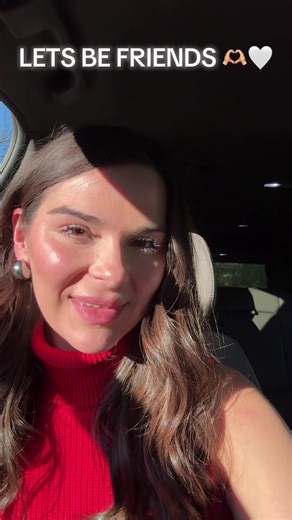 Meet New Friends Through Creative Connections