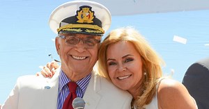 Princess Cruises: Remembering Gavin MacLeod, “The Love Boat” Captain – Karryon