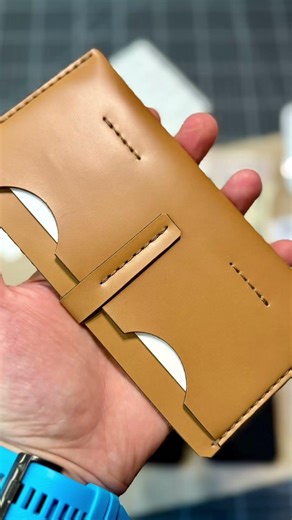 Slim leather phone wallet pattern — available in Large & Small versions 🧵SLIM Designe