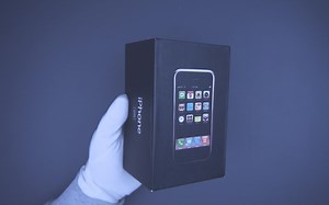 初代iPhone开箱，从此，改变这个世界！