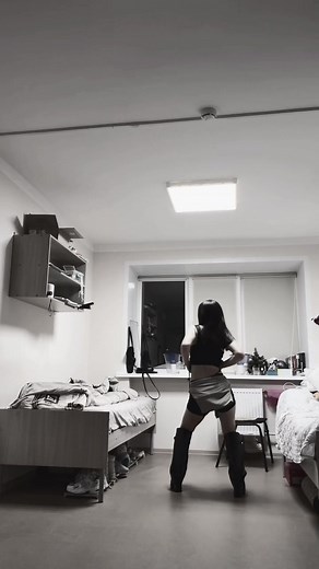 LE SSERAFIM's Smart Dance Performance