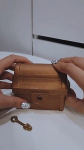 1.3K views | WATCH: Kinetic Sand Treasure Hunt Unboxing ‍☠️✨ Get yours at all leading toy stores nationwide! Also available online: ️Lazada: bit.ly/KineticSandLZD ️Shopee: bit.ly/KineticSandSHP #KineticSand | Richwell Club | Facebook