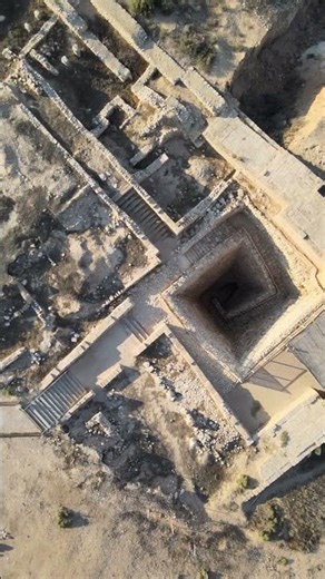 This 2000-Year-Old Computer Is MORE Advanced Than Your iPhone! 🤯