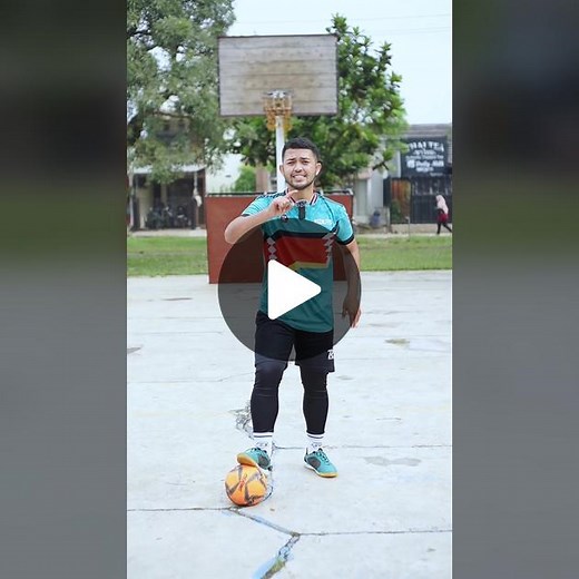 Tutorial Nyeret Futsal: Trik Menarik dan Teknik Menggiring Bola