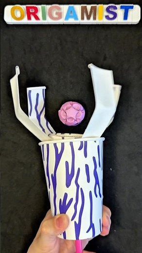 World’s Easiest Paper Claw – It Grabs Things Like Magic! ($0 DIY)