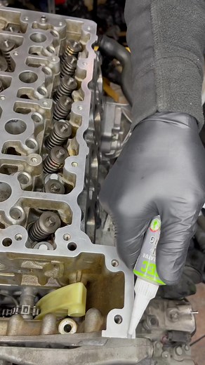 6.6K views · 92 reactions | ‏(part 2 ) Mercedes M271 engine assembly ‏#KasemAutoservice #engine #vw #mercedes #audi #bmw #new ‏#timing #chain #crank #Engine #head | Kasem Auto Mechanic | Facebook