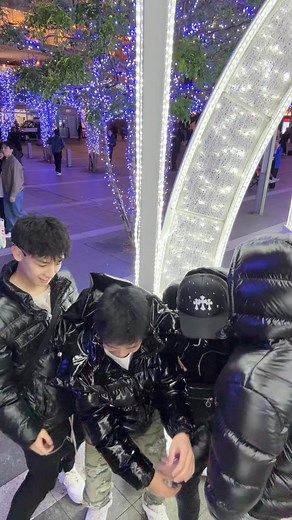 博多駅の魅力: みーつけたの旅