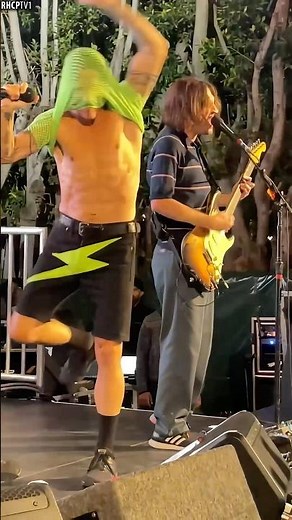 Frusciante Shocked Everyone With This Chorus 😳 #Shorts
