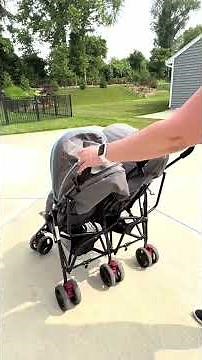 Amazing Lightweight Twin Umbrella Stroller for on-the-go parents! #AmazonFinds