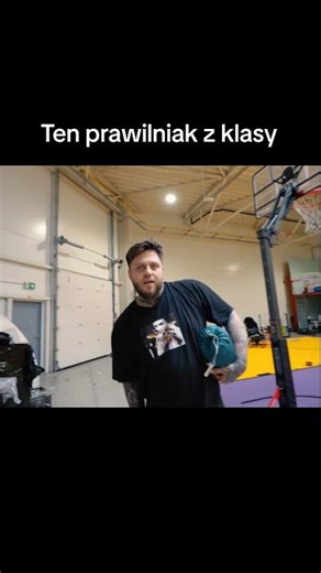 TEN PRAWILNIAK Z KLASY