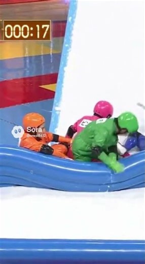 Japan’s Craziest Slippery Slide Challenge! 😂 Who Can Survive the Climb?