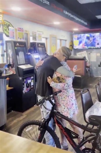 After a young man’s bike was stolen and he couldn’t get to work, shop owners and customers came together to buy him another one. It’s moments like these that tell you there are good people in the world. Press for sound | Tommy Robson