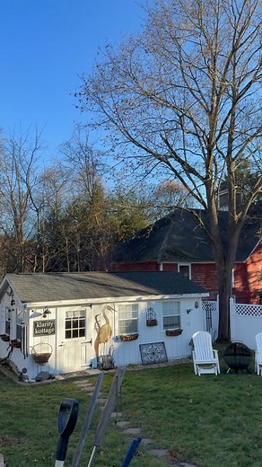 BIG conversation over here at Klarity Kottage! 🐦‍⬛🙏🏻 | Kelly McCarthy