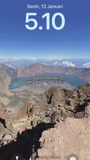 Spill Wallpaper Keren Para Pendaki Gunung!