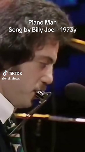 Piano Man Billy Joel 1973 – Classic 70s Piano Performance