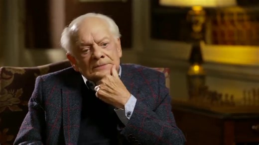 David Jason makes Only Fools and Horses Del Boy admission in rare interview