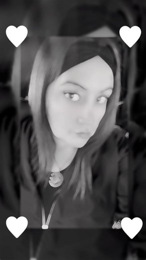 bbbrenda40 (@bbbrenda40)’s videos with Mírame brillar - La Andrea