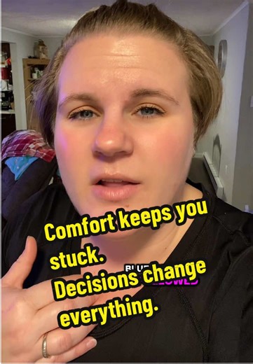 They are struggling to, they just are hiding it my friend. #makingmoneyonlineforbeginners #motherhoodjourney #sidehustlesformoms #makingmoneyonline #workingmomsoftiktok