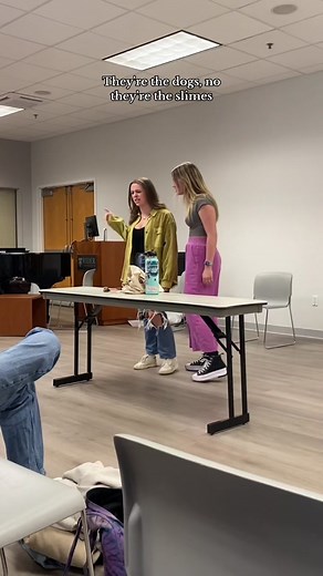 Junior MTs, Morgan Lane and Olivia Sauerberg, performing “Dogfight” from Dogfight in Scene Study class #RUMT #gobroncs #musicaltheatre #ridermt